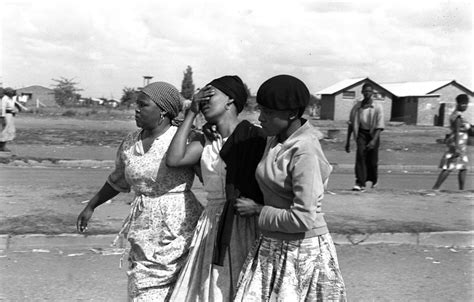 Il Massacro di Sharpeville: Un Grito di Ribellione contro l'Apartheid